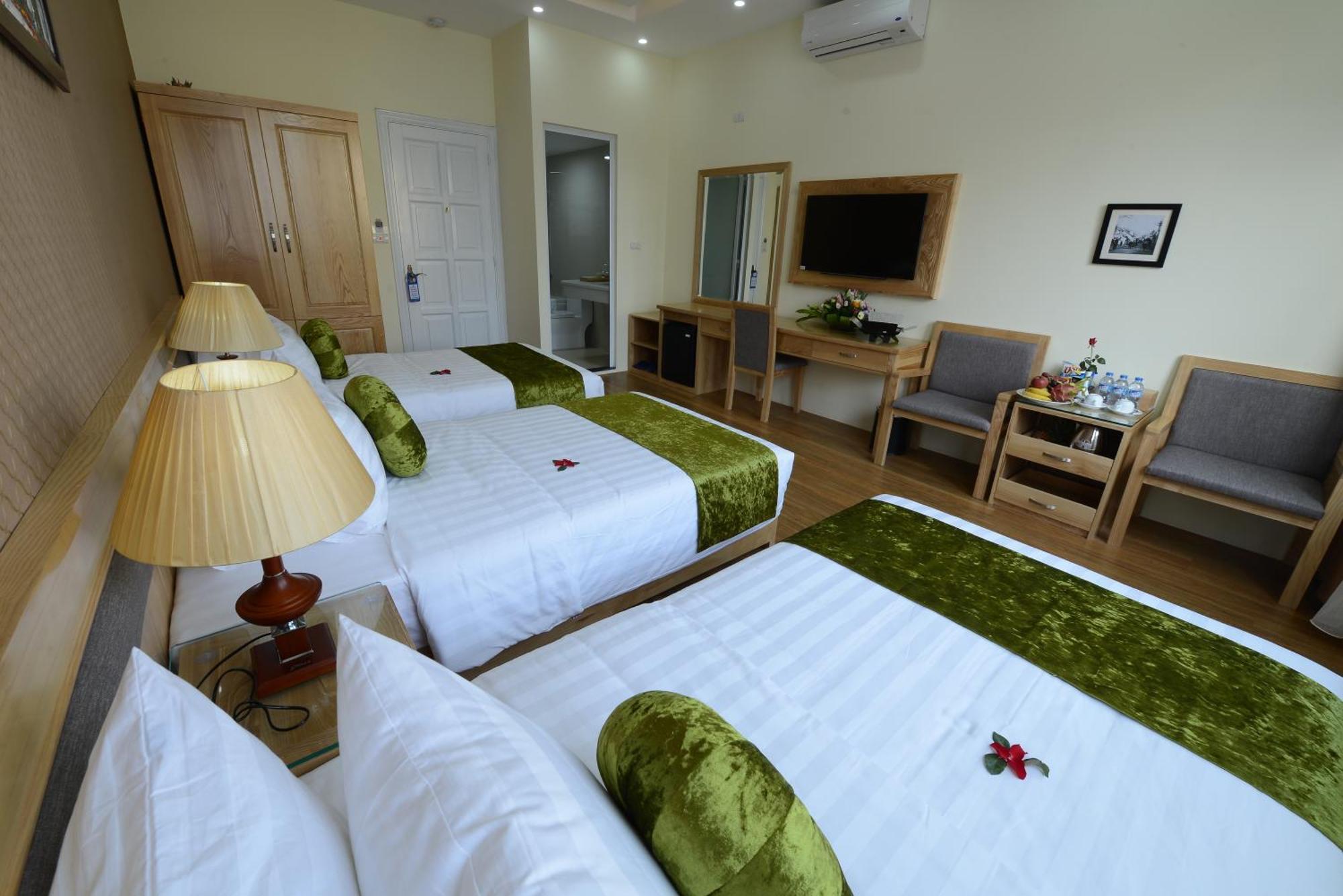 Blue Hanoi Inn Hotel Room photo